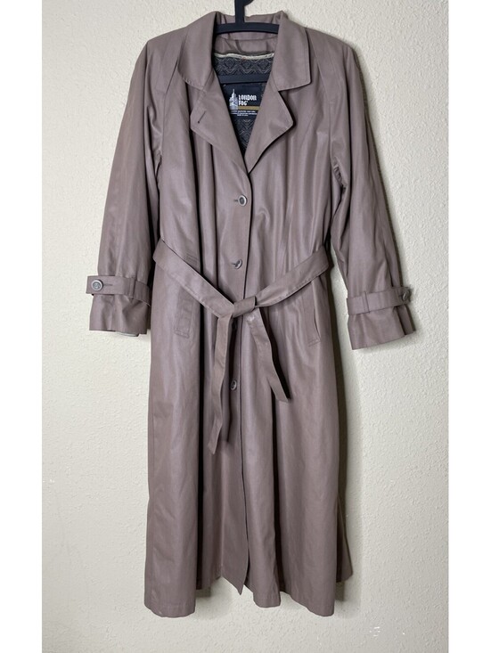 London Fog Jackets & Blazers - Vintage London Fog Trench Coat USA Made Belted Brown Lined Size 16 R Excellent